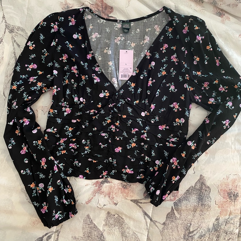 Black floral top